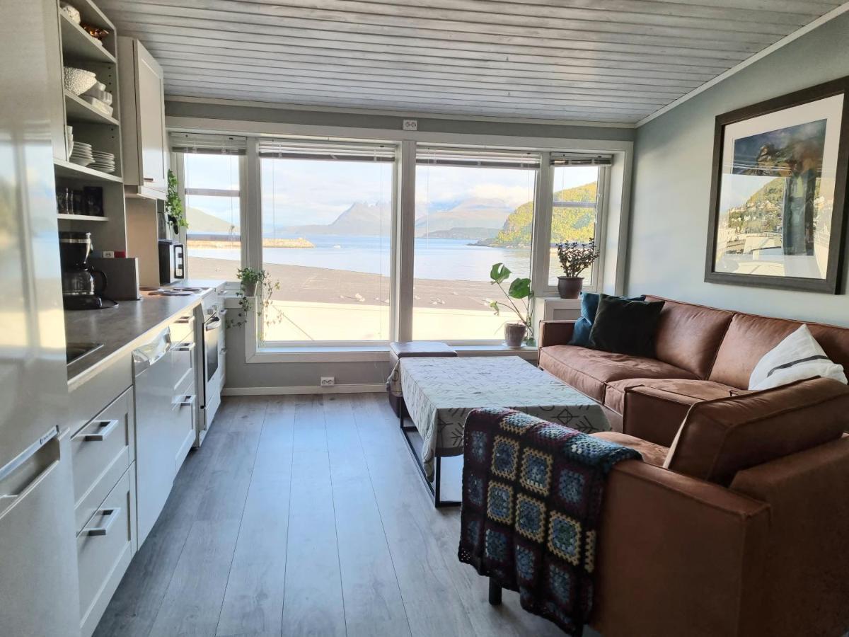 Loftsleilighet Midt I Sentrum Skjervoy المظهر الخارجي الصورة